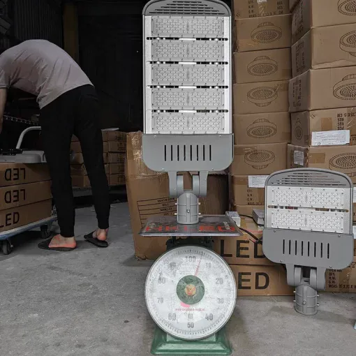 Đèn LED đường phố D14 chip LED SMD - Công suất 250W - Ảnh 9