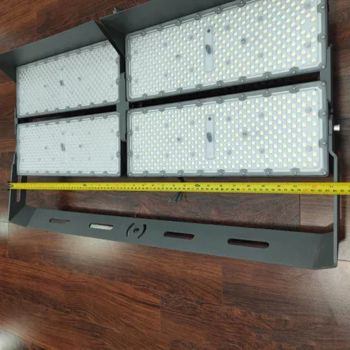 Đèn pha LED module SMD P04 - Công suất 800W - Ảnh 7
